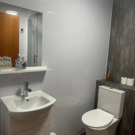 Private Main Door Lovely 2 Bedroom Apartment Edinburgh Exterior photo