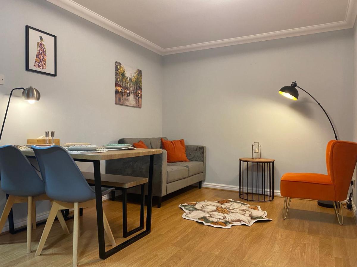 Private Main Door Lovely 2 Bedroom Apartamento Edimburgo