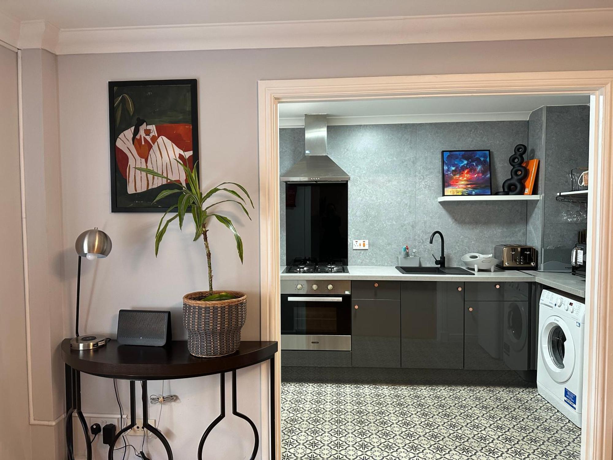 Private Main Door Lovely 2 Bedroom * Edimburgo