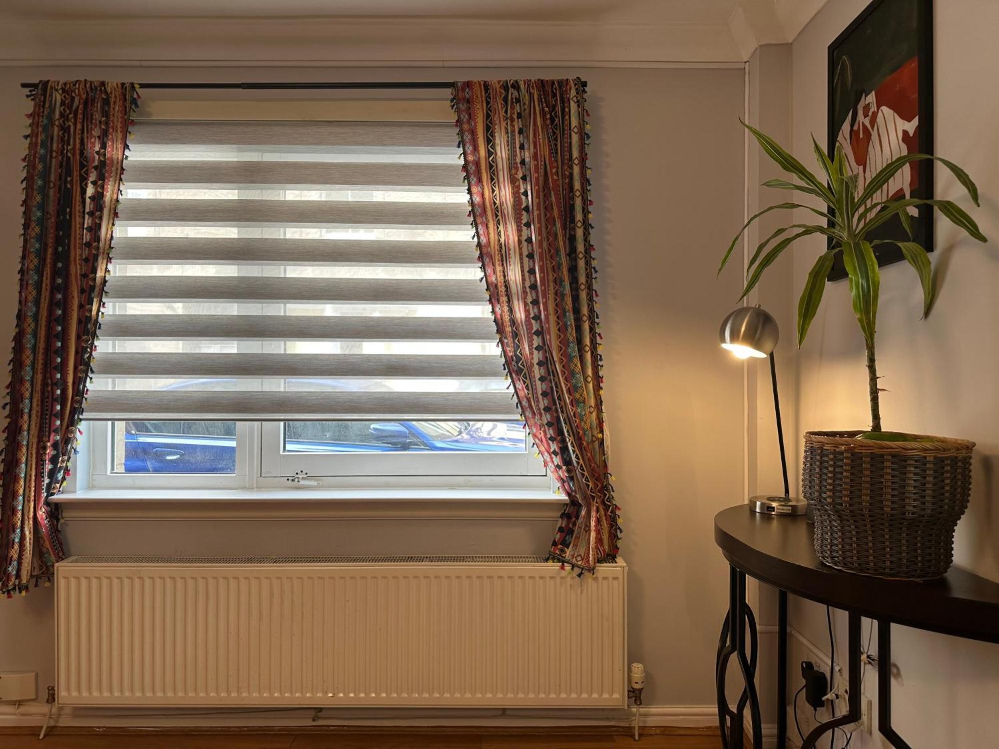 Private Main Door Lovely 2 Bedroom Edimburgo